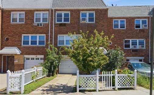 House in New York, New York, United States 1