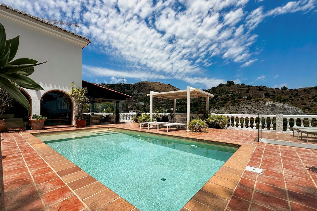 Villa en Almuñécar, Andalucía, España 3 - 18812161