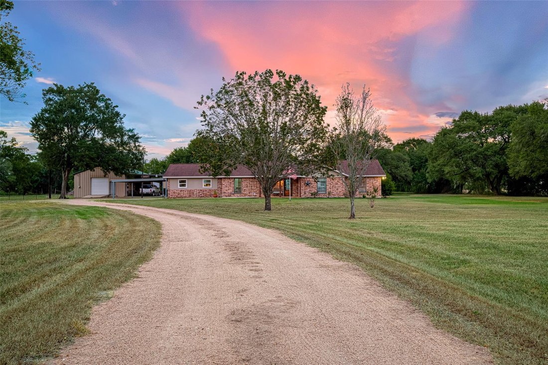 House in East Bernard, Texas, United States 2 - 18811875