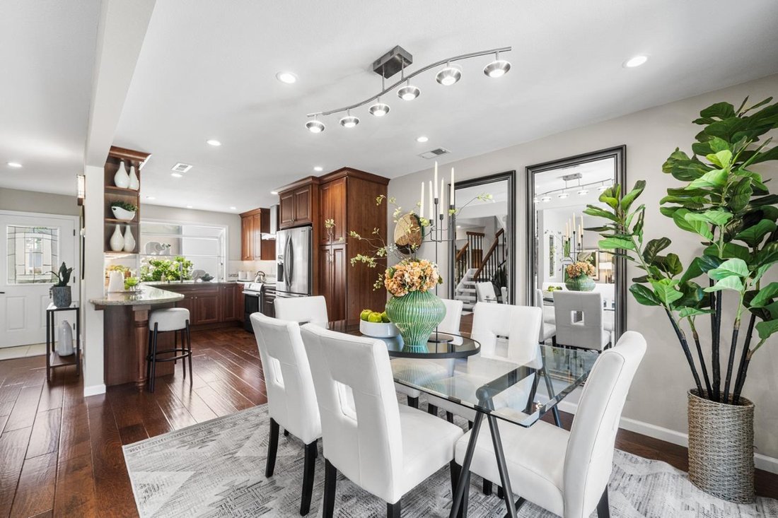 Townhouse in Santa Clara, California, United States 5 - 18811459