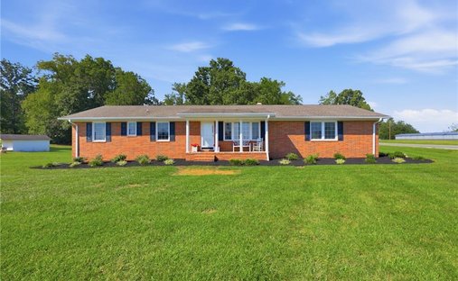House in Gibsonville, North Carolina, United States 1