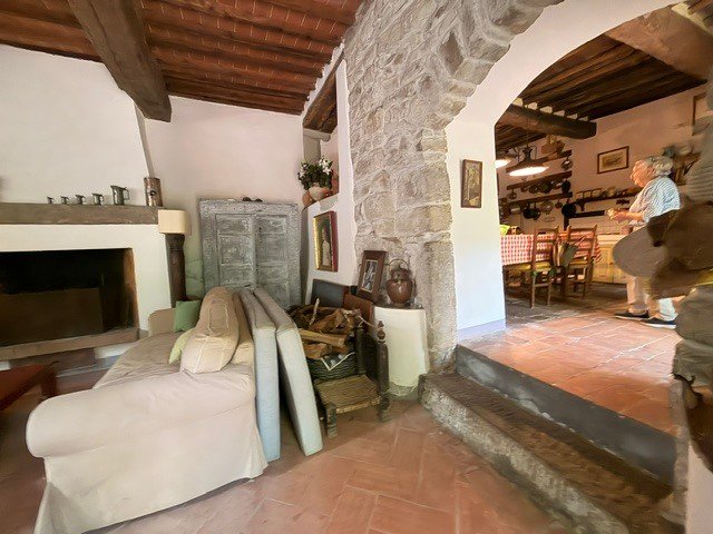 Country House in Cavriglia, Tuscany, Italy 4 - 18811761
