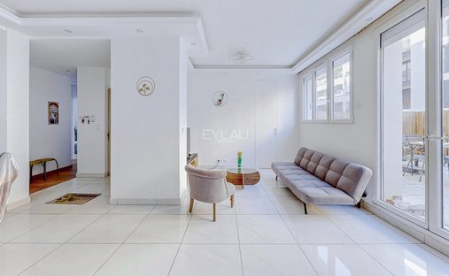 Apartment in Reine-Mairie, Boulogne-Billancourt, France 1