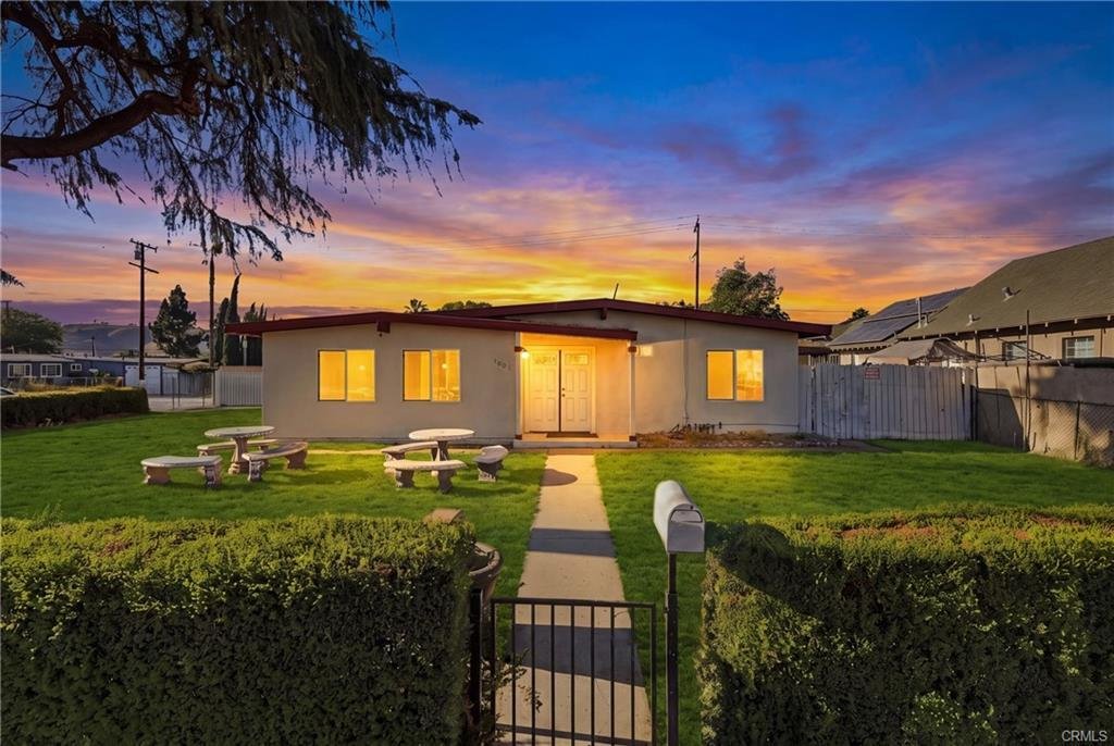 Casa a Pomona, California, Stati Uniti 3 - 18813119