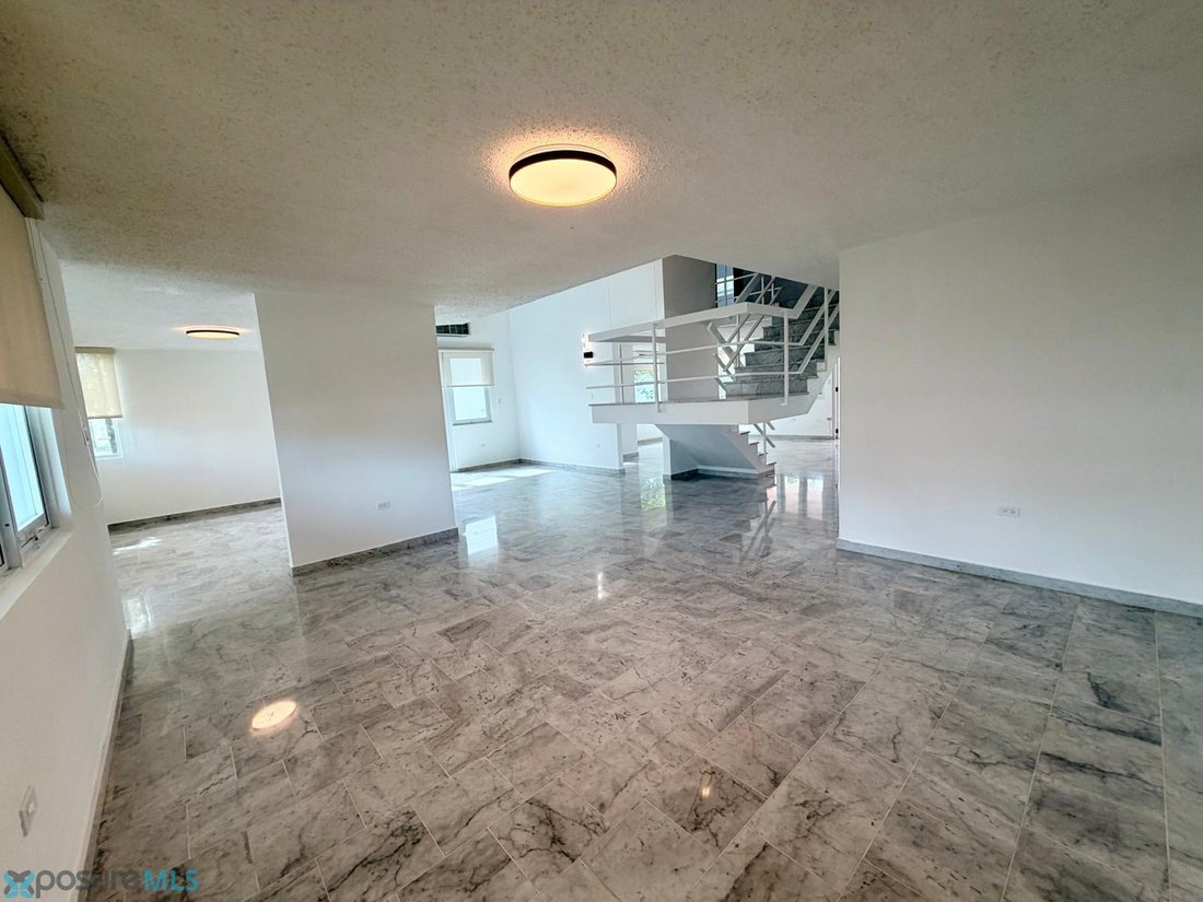 Casa a Guaynabo, Guaynabo, Porto Rico 5 - 18812199