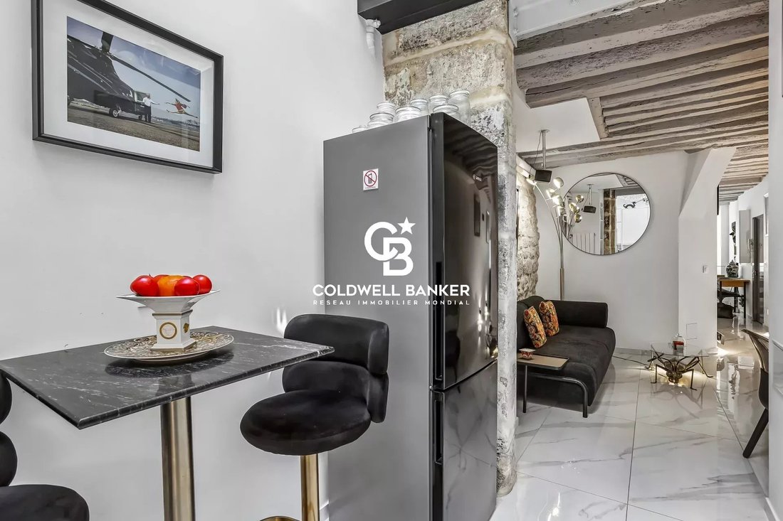 Apartment in Arsenal, Paris 4e Arrondissement, Paris 4 - 18815618