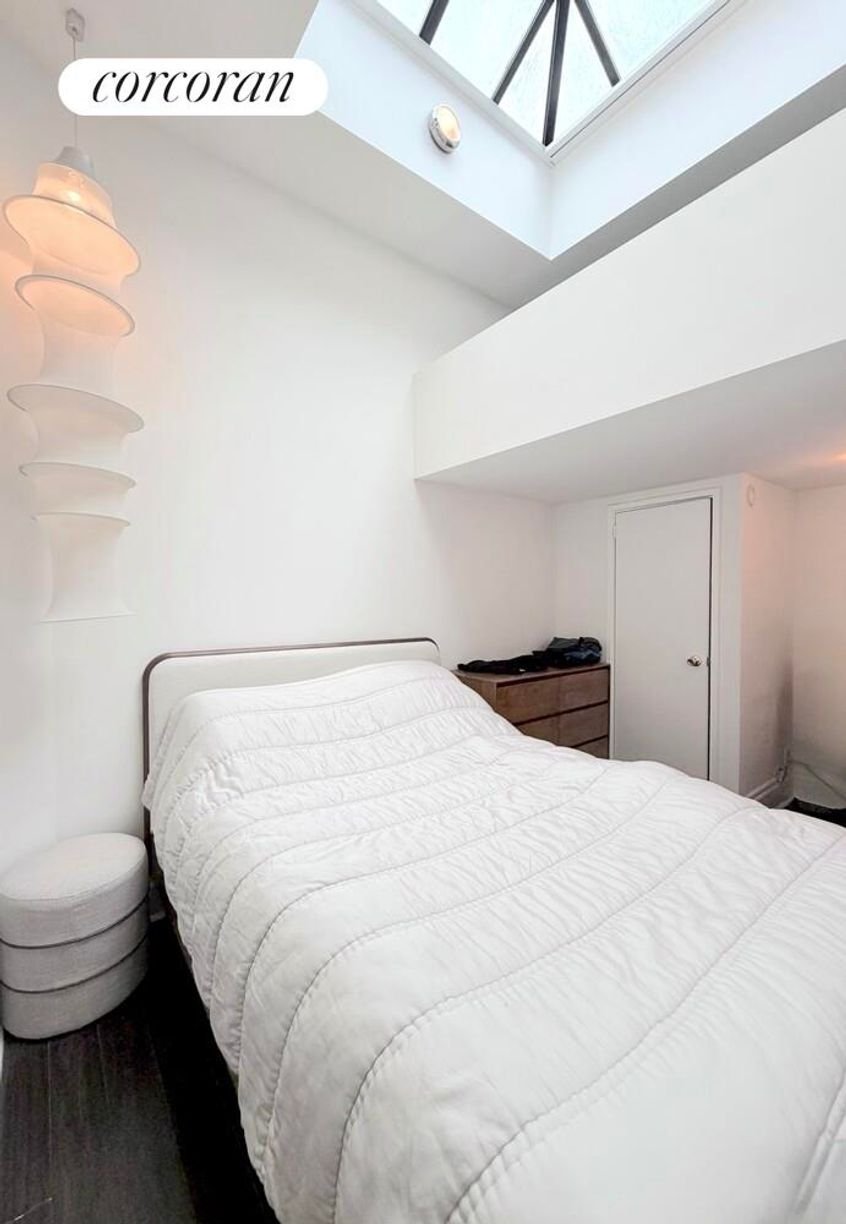 Co Op in New York, New York, United States 5 - 17949133
