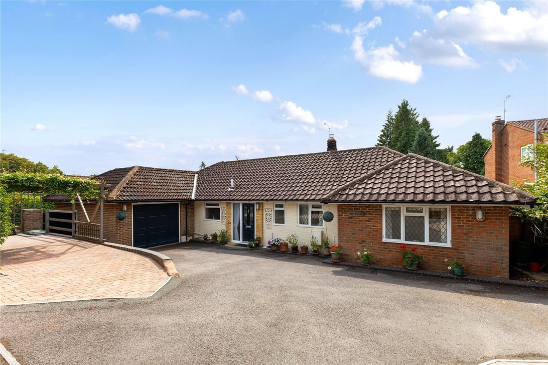 Bungalow à Grayshott, Angleterre 1 - 18813793