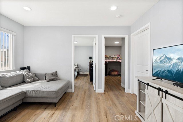 Los Angeles, California, United States 3 - 17772676