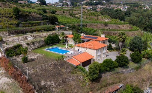 House in Aroes (Sao Romao), Braga, Portugal 1