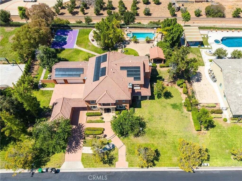 Casa en Corona, California, Estados Unidos 5 - 18431343