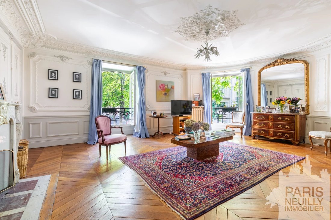 Apartment in Mairie, Paris 8e Arrondissement, Paris 3 - 15088812