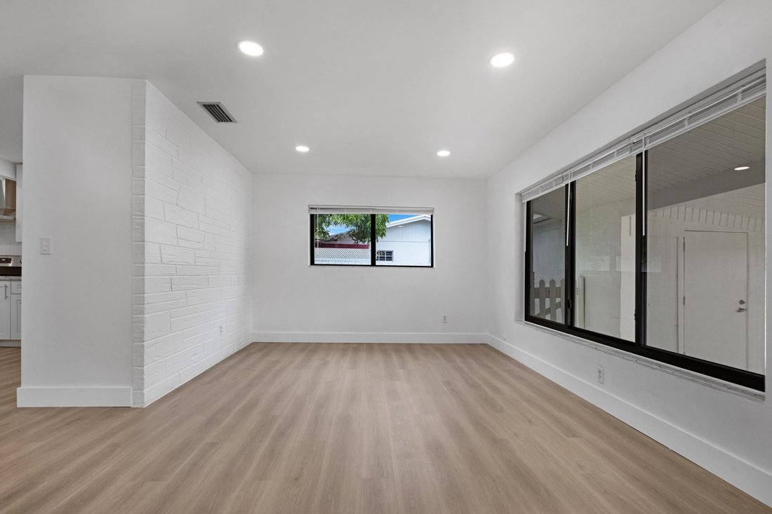Casa a Miami, Florida, Stati Uniti 2 - 18812896