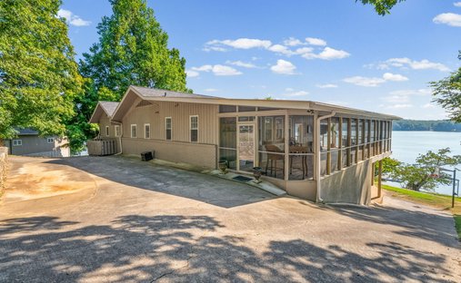 House in Eddyville, Kentucky, United States 1