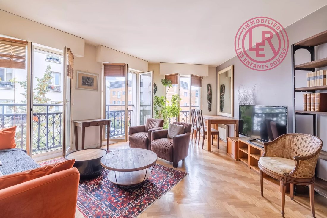 Apartment in Faubourg du Temple-Hôpital Saint Louis, Paris 10e Arrondissement, Paris 1 - 18812098