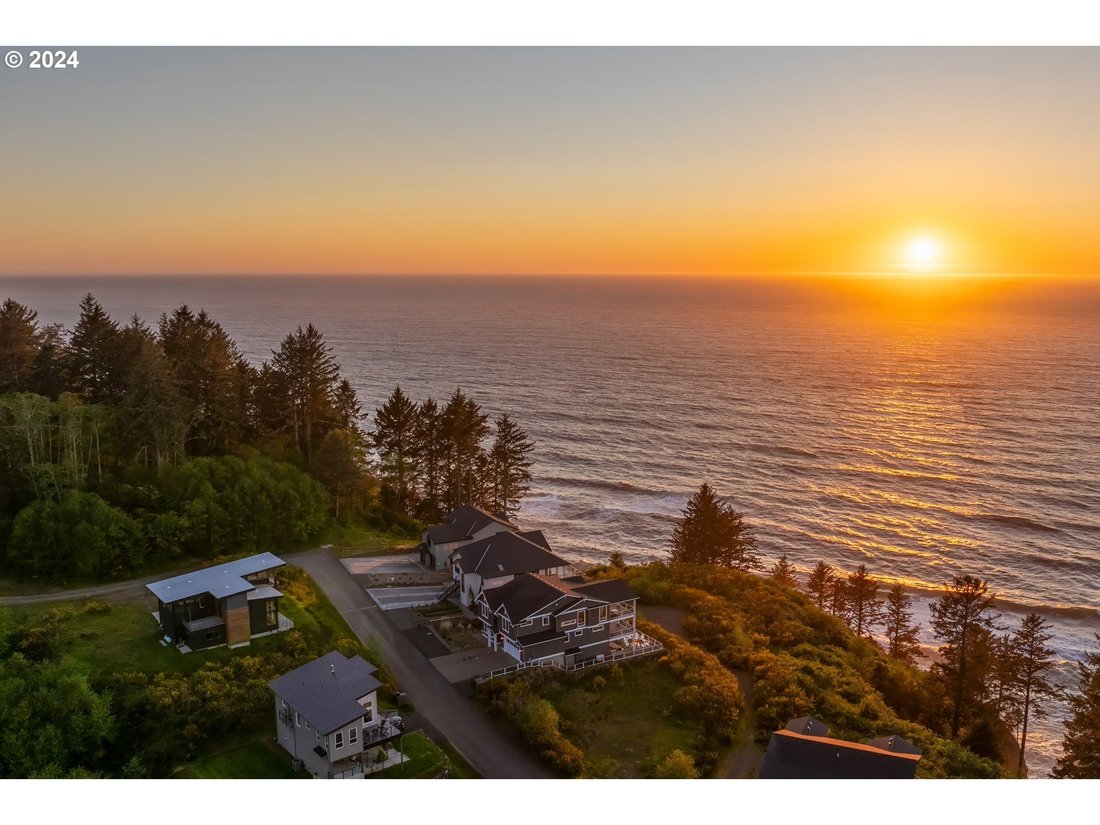 Casa en Neskowin, OR, United States 3 - 18812337