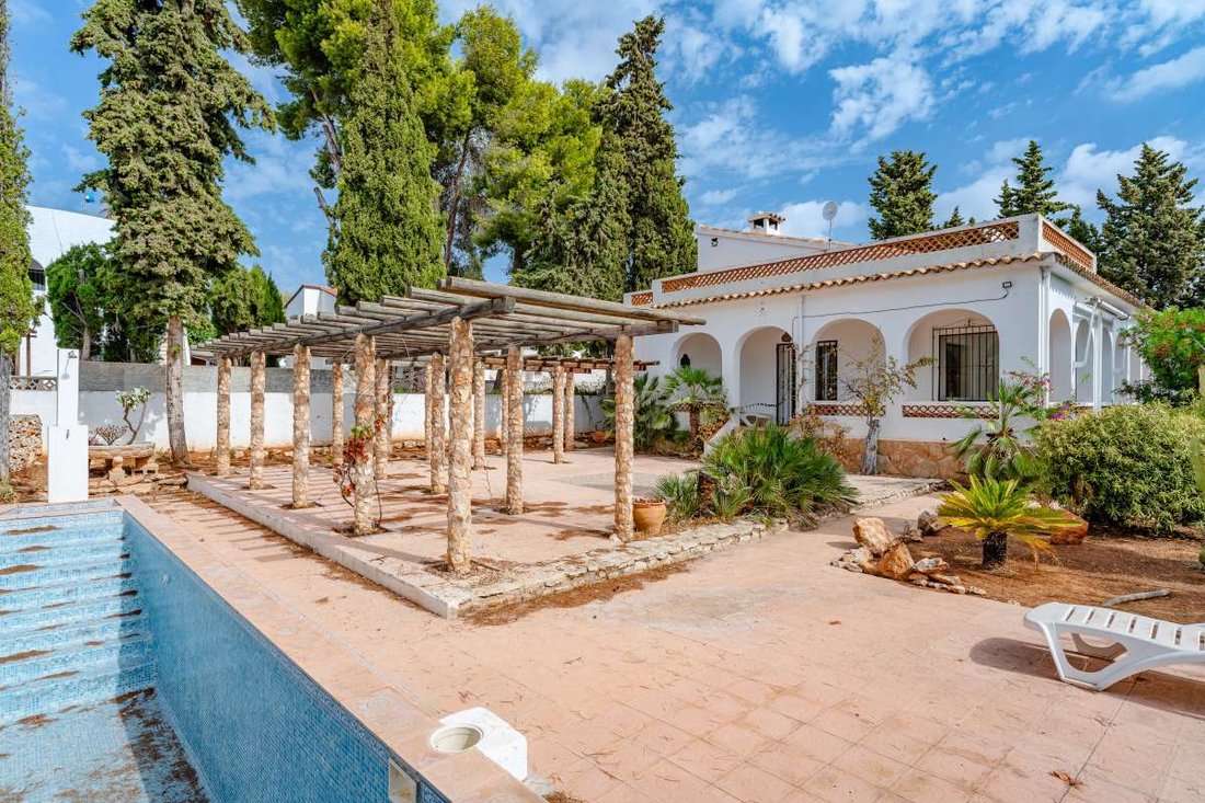 House in Calp / Calpe, Valencian Community, Spain 3 - 18811303