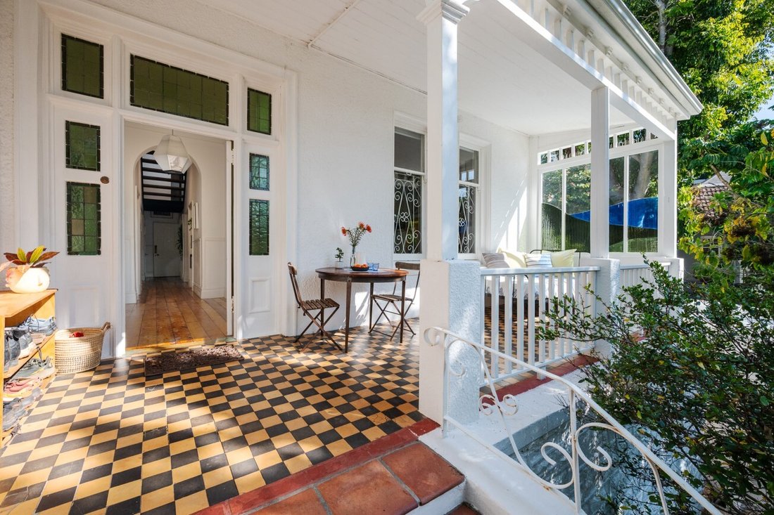 House in Tamboerskloof, Cape Town, South Africa 3 - 18813233