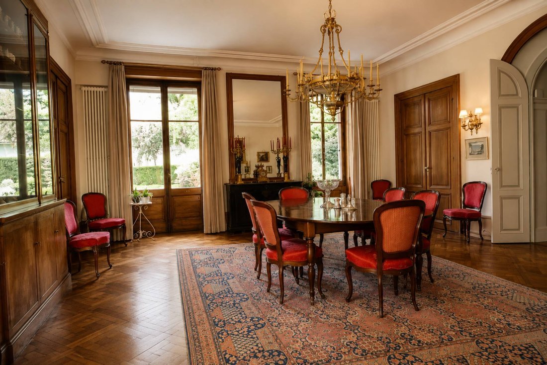 Estate in Chêne-Bougeries, Canton of Geneva, Switzerland 5 - 18811507