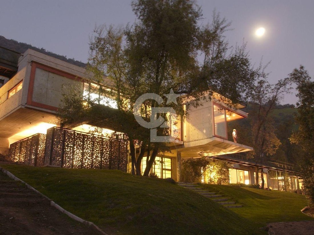 Casa a Vitacura, Regione Metropolitana di Santiago, Cile 2 - 18811184