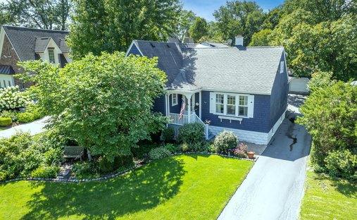 House in Clarendon Hills, Illinois, United States 1