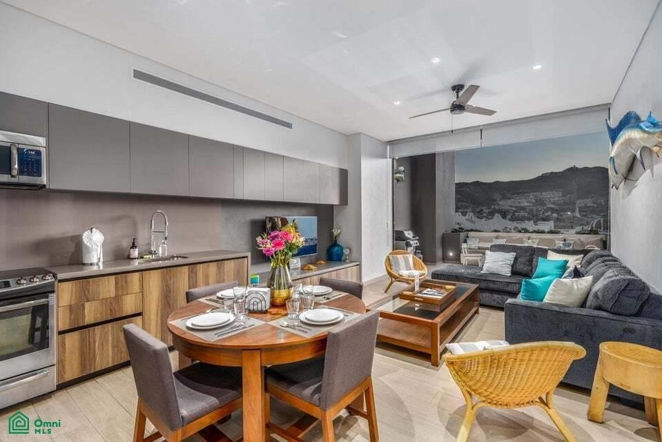 Townhouse in Cabo San Lucas, Baja California Sur, Mexico 2 - 18112397