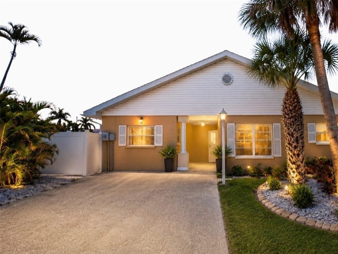 Maison à Holmes Beach, Floride, États-Unis 1 - 18814490