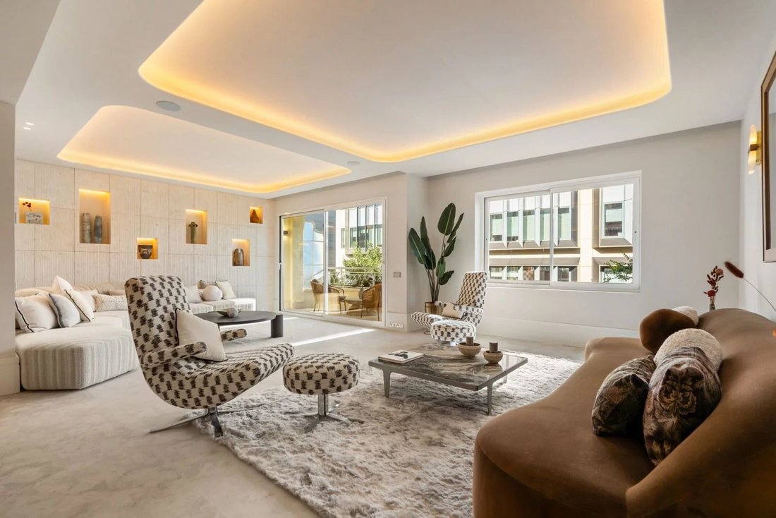 Apartment in Chamberi, Madrid, Spain 1 - 18812863