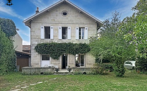 House in Talence, Nouvelle-Aquitaine, France 1