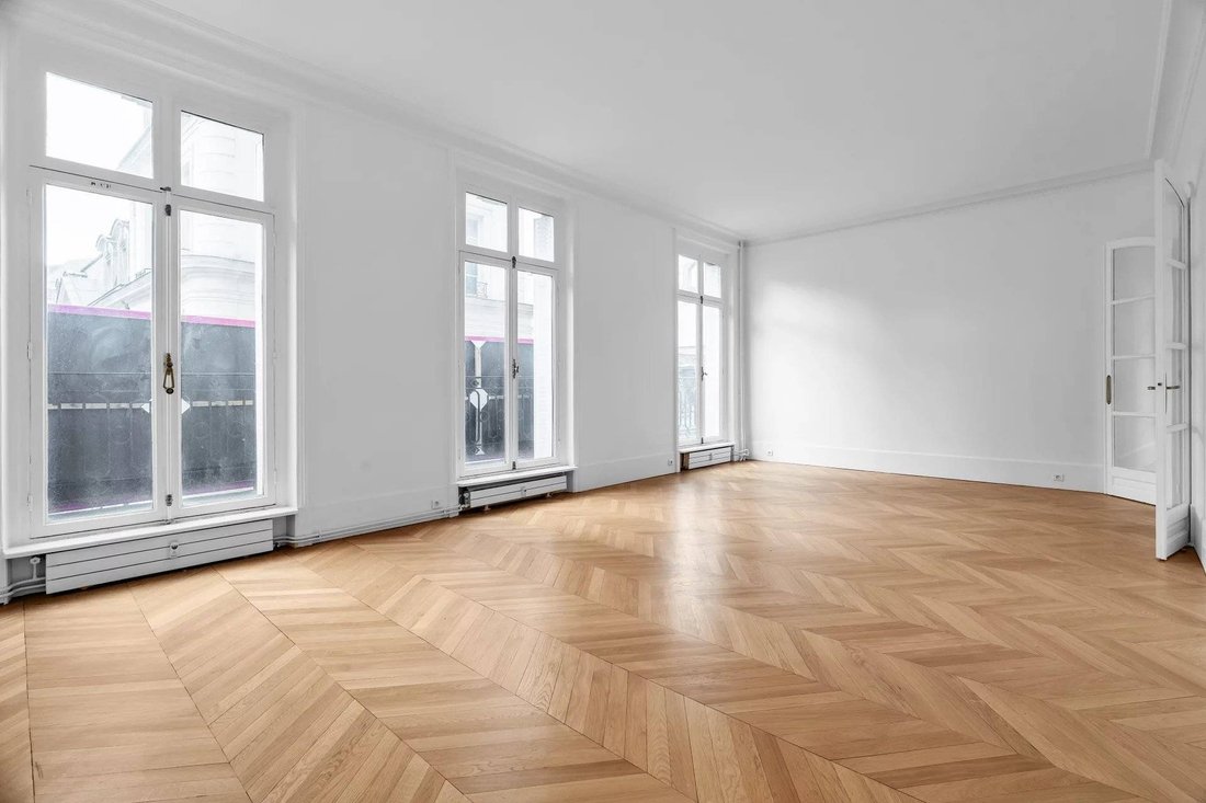 Wohnung in Saint Philippe du Roule, Paris 8e Arrondissement, Paris 2 - 17267714