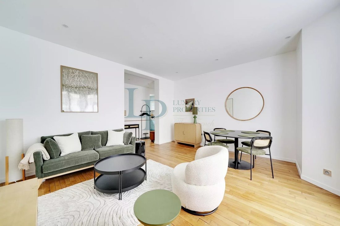 Apartment in Auteuil Sud, Paris 16e Arrondissement, Paris 4 - 18815543