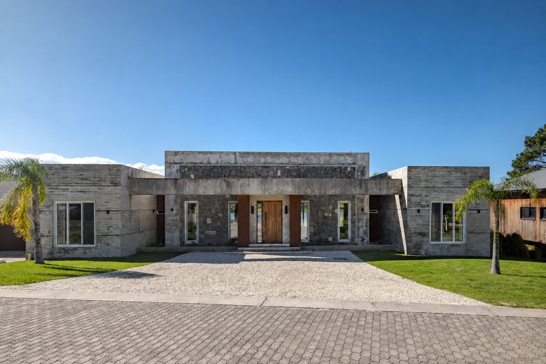 Villa à Arenas de José Ignacio, Maldonado, Uruguay 1 - 18820018