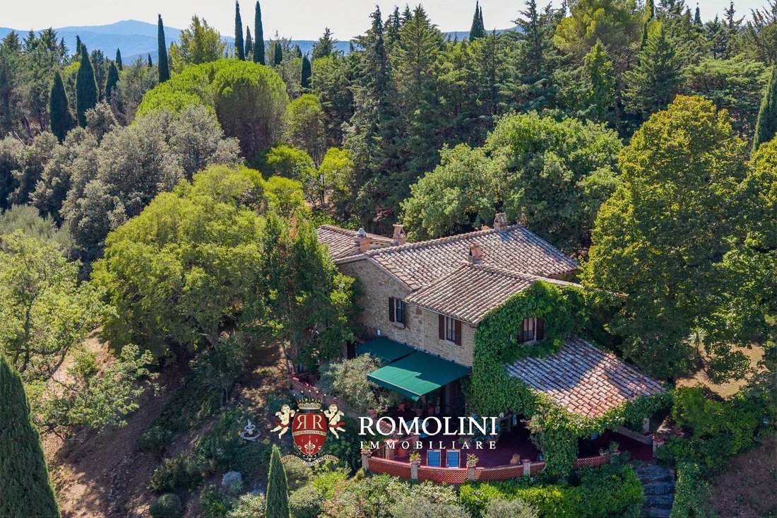 Casa en Magione, Umbría, Italia 3 - 18813129