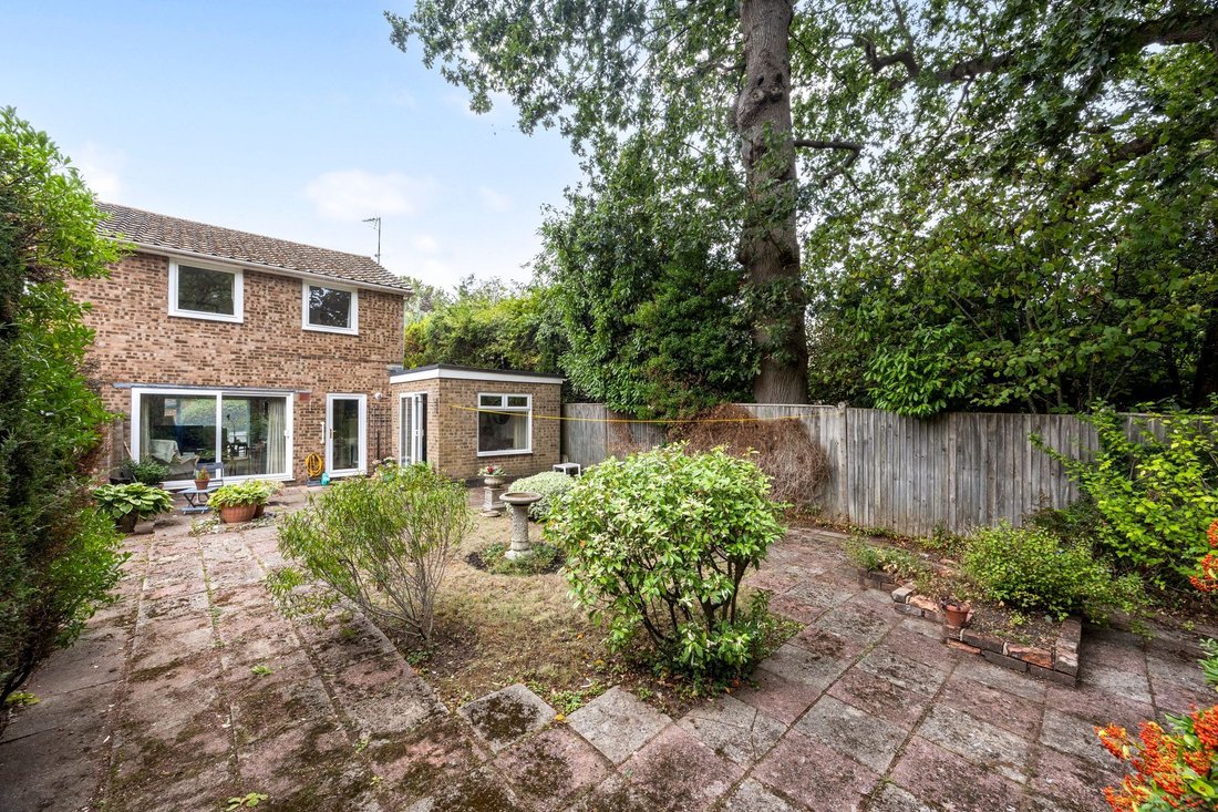 Haus in Okehurst, Billingshurst, England 2 - 18812663