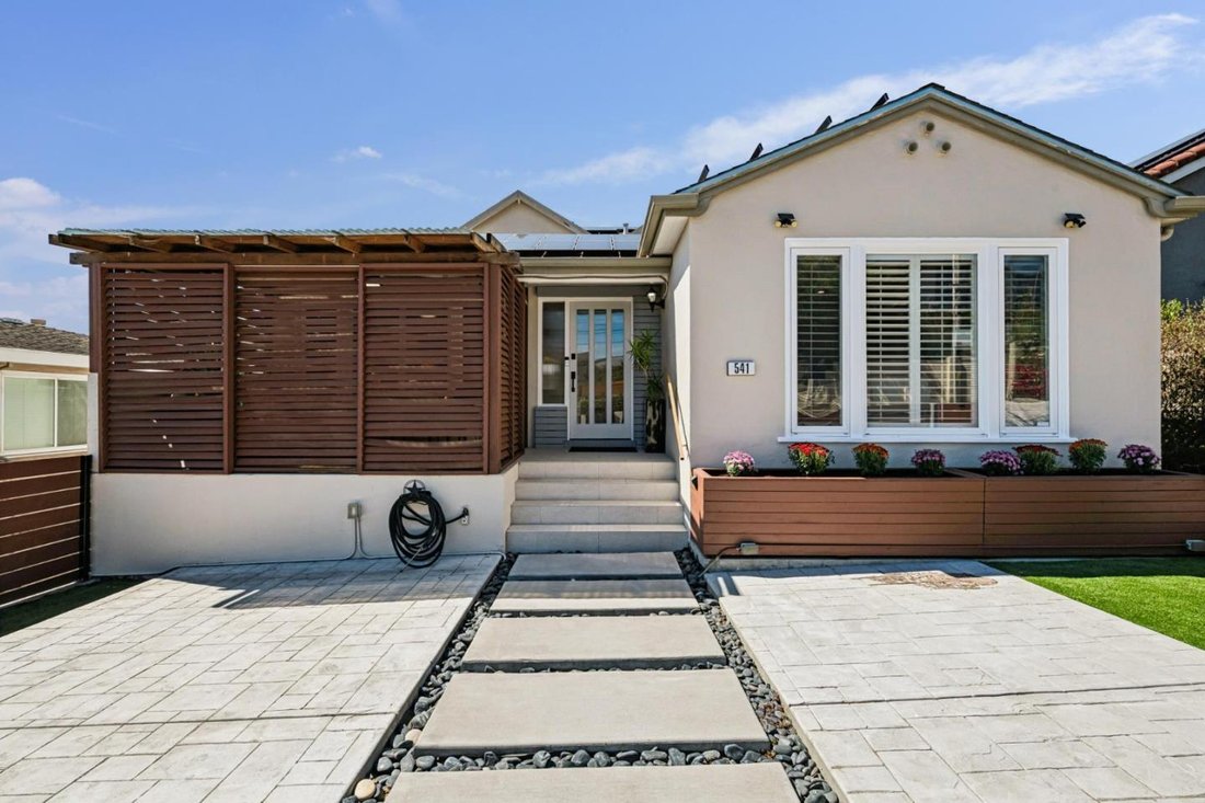 House in South San Francisco, California, United States 2 - 18813647