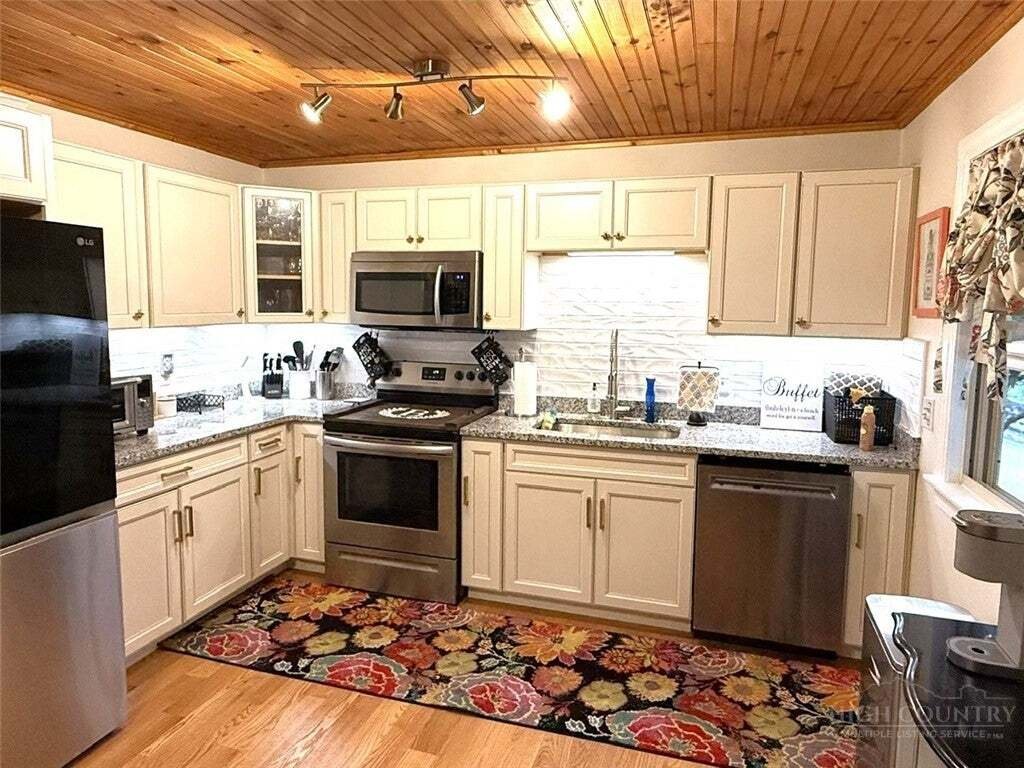 Townhouse in Blowing Rock, North Carolina, United States 4 - 18804958