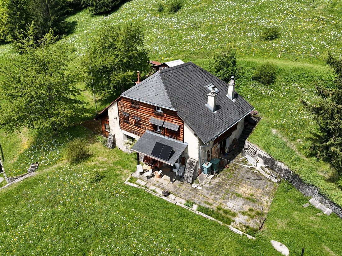 Chalet in Veytaux, Vaud, Switzerland 3 - 18814118