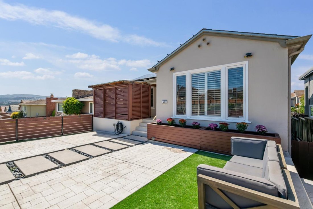 House in South San Francisco, California, United States 3 - 18813647