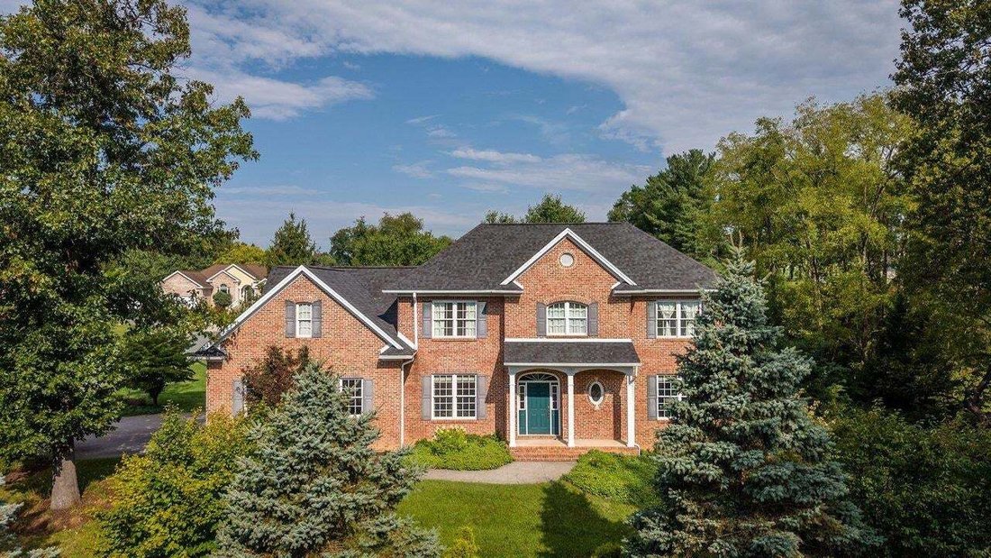 House in Massanetta Springs, Virginia, United States 1 - 17638340
