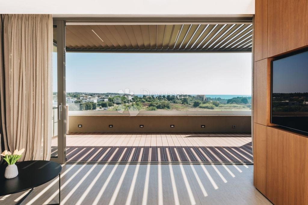 Apartment in Novigrad, Istria County, Croatia 2 - 17633529