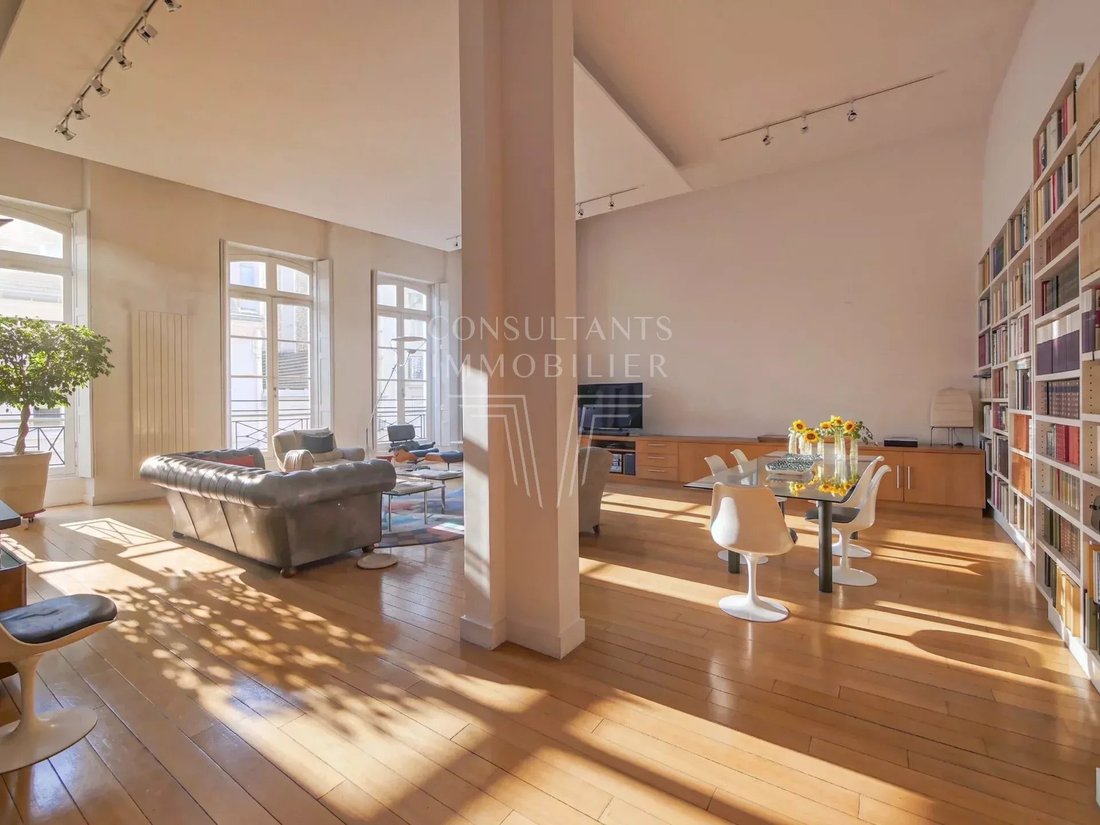 Apartment in Saint Germain des Prés, Paris 6e Arrondissement, Paris 4 - 18812592