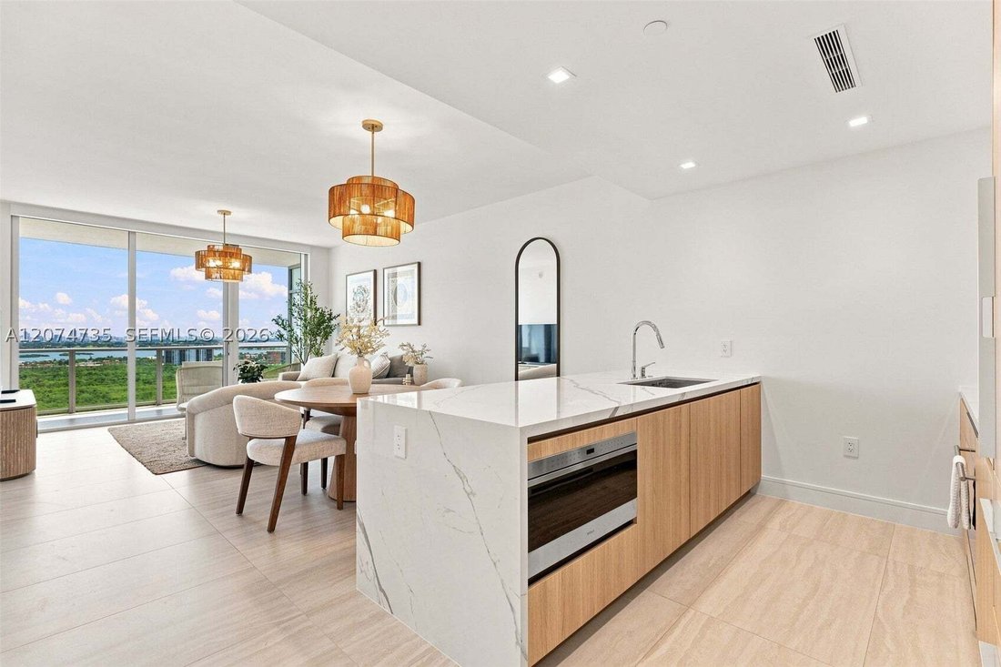 Condominio a Miami Beach Nord, Florida, Stati Uniti 2 - 18697331