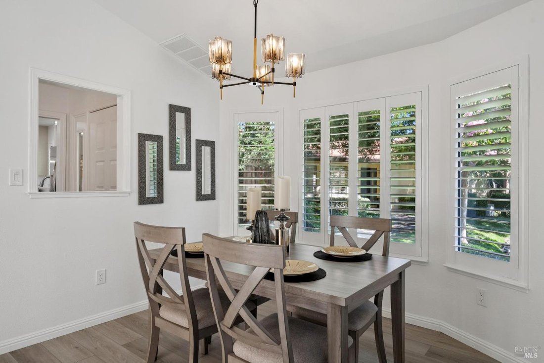 Condo in Napa, California, United States 4 - 18815448