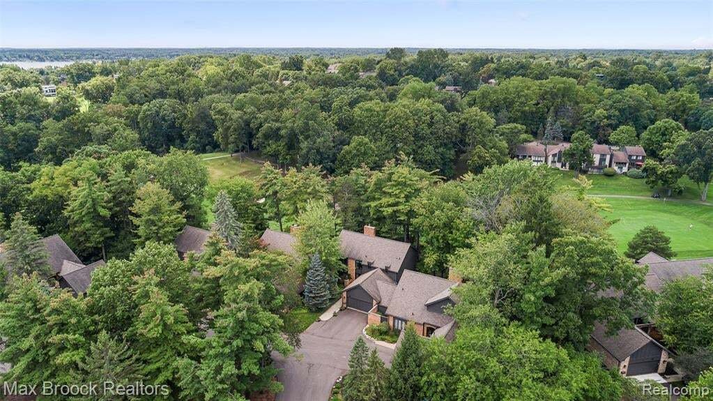 Condo in Bloomfield Hills, Michigan, United States 2 - 18813593