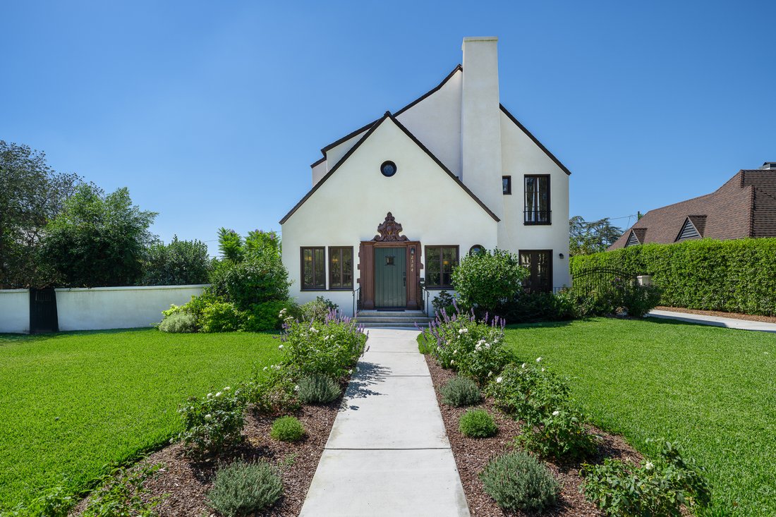 House in Altadena, California, United States 2 - 18813132