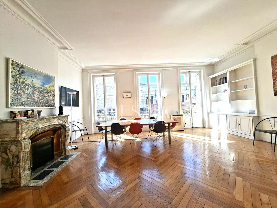 Apartment in La Guillotière Nord, Lyon 3e Arrondissement, Lyon 3 - 18812546