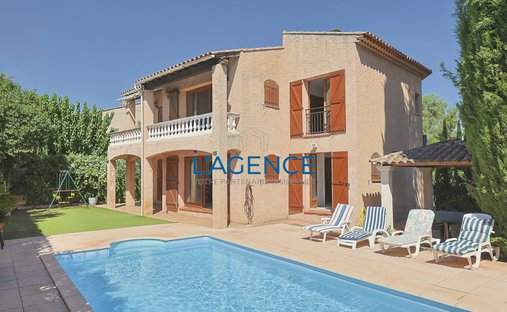 Villa a Hyères, Provenza-Alpi-Costa Azzurra, Francia 1