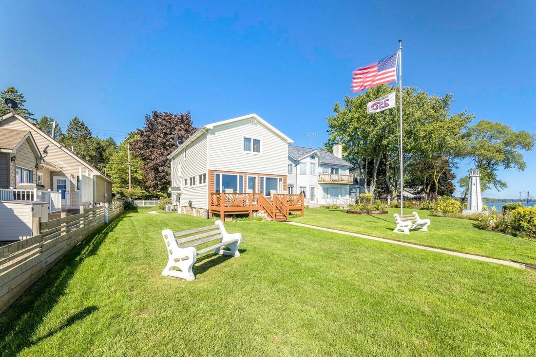 House in Lexington, Michigan, United States 4 - 18499452