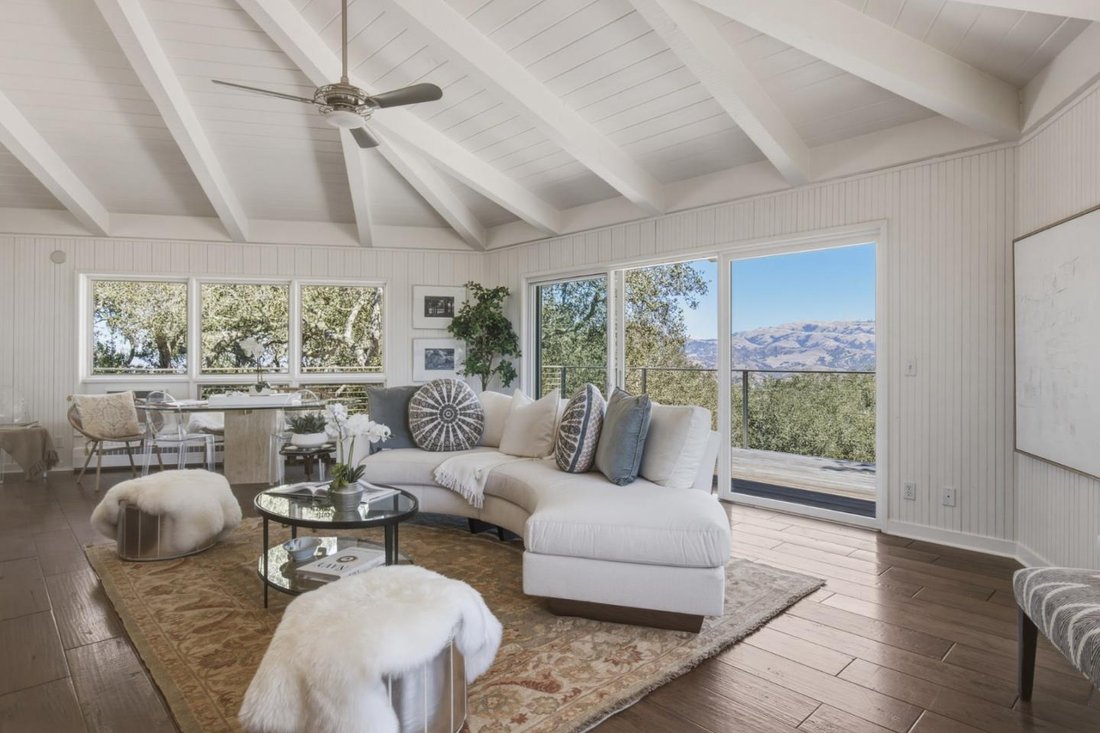 Casa en Carmel Valley Village, California, Estados Unidos 1 - 18813622