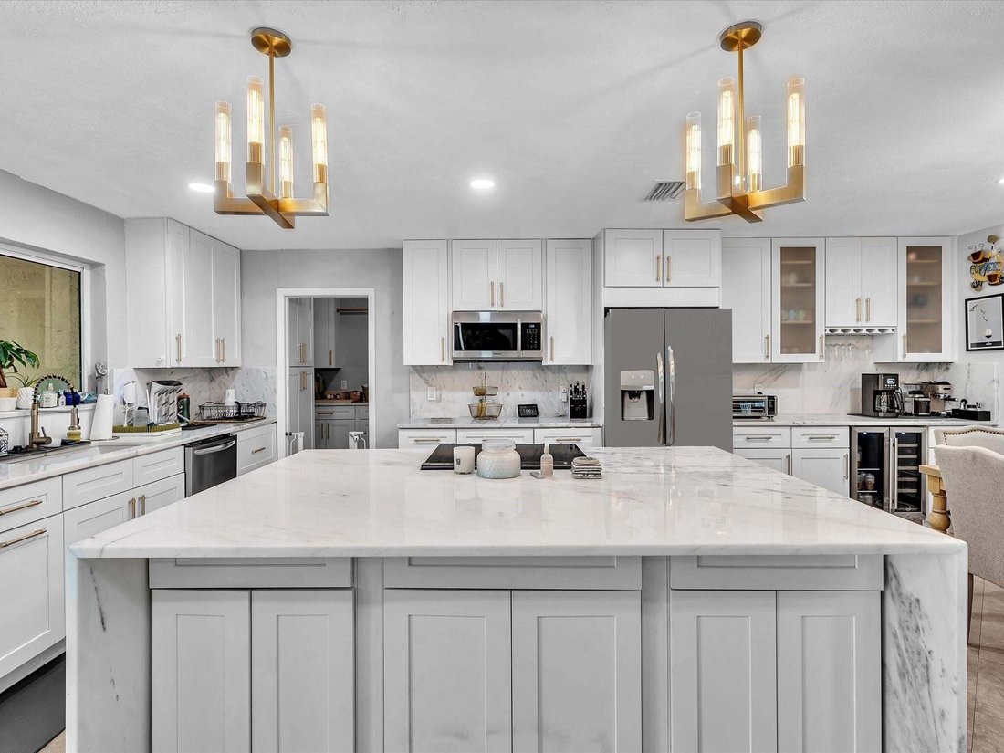 Maison à Deerfield Beach, Floride, États-Unis 1 - 18811623